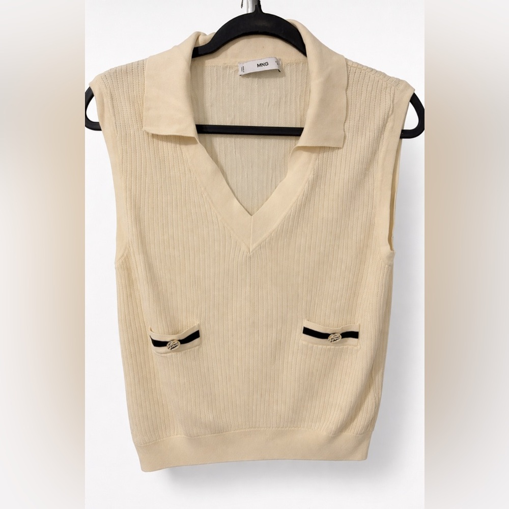 Mango -  Cream V-Neck Sleeveless Soft Sweater Vest